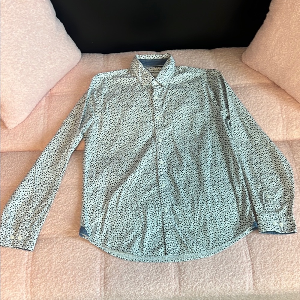 Men's -Express - Blue Leaf Patterned Button Down Shirt - Medium